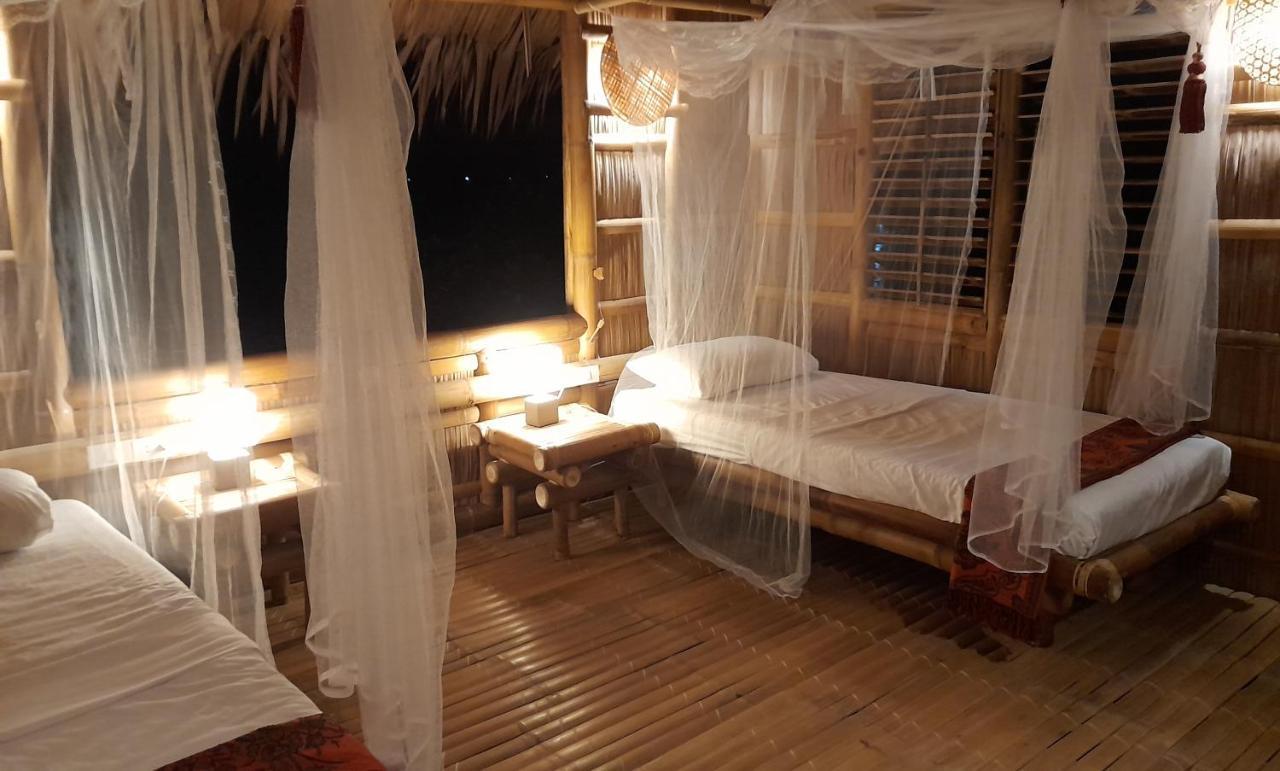 Kookoo'S Nest Eco-Lodge Siaton Exterior photo