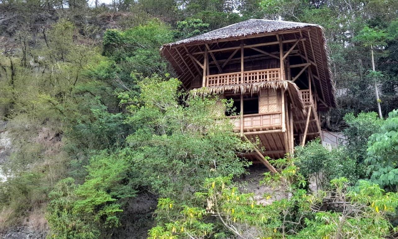Kookoo'S Nest Eco-Lodge Siaton Exterior photo